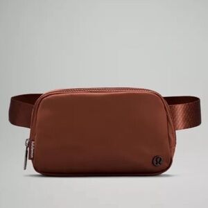 NWT Lululemon Everywhere Belt Bag in Ancient Copper - RARE
